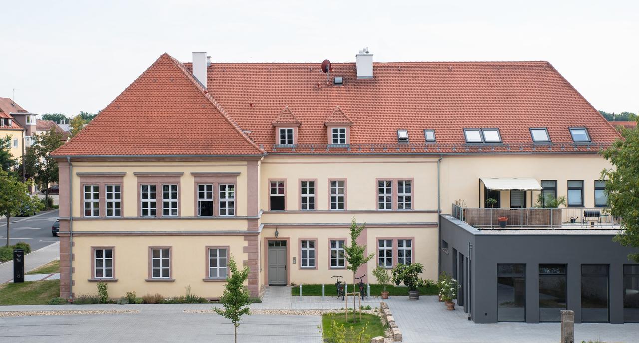 Boardinghouse Neumarkt Alte Schule Neumarkt in der Oberpfalz Exterior foto